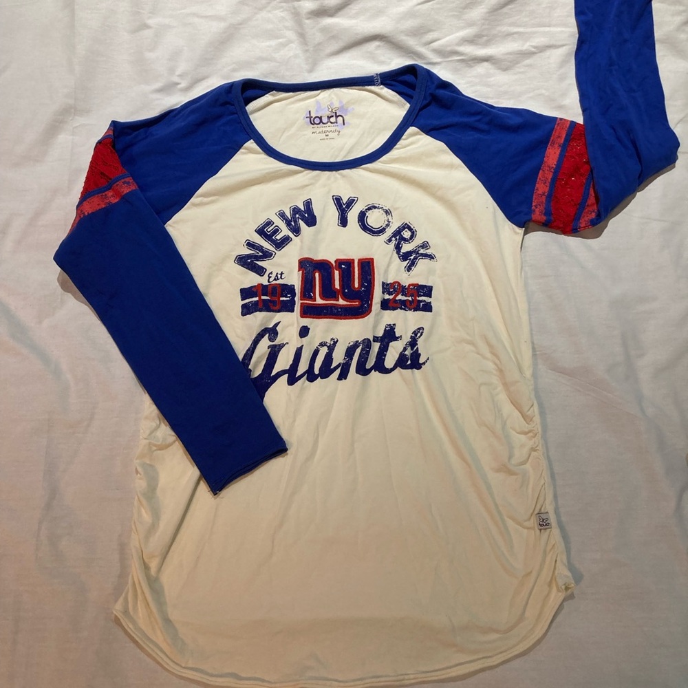New York Giants Maternity Shirt, size medium, NWOT Touch by Alyssa Milano brand!